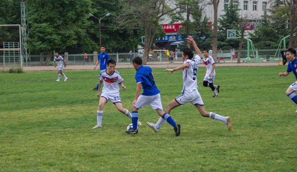 仍是中国足 仍是中国足